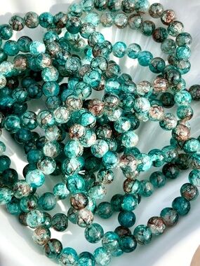 Blue Tye Dye Glass Beaded Bracelet NWOT
